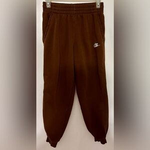 Nike - Youth Size L - Sportswear Club Fleece Brown Joggers